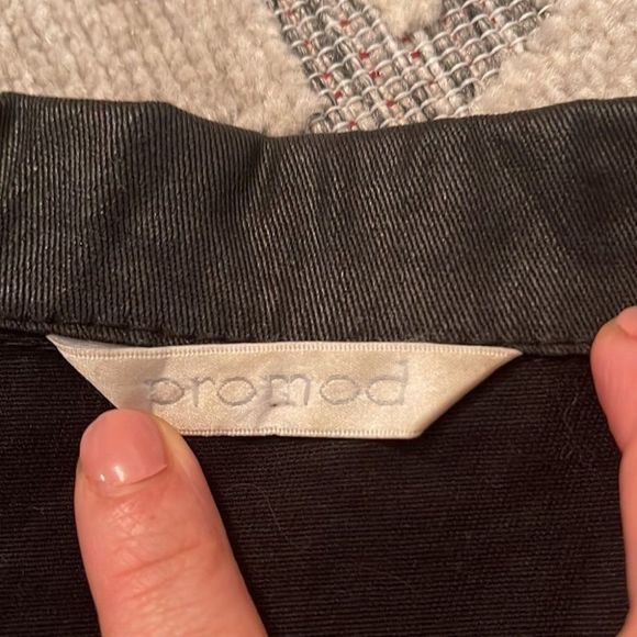 Leatherlike jacket - Picture 2 of 3